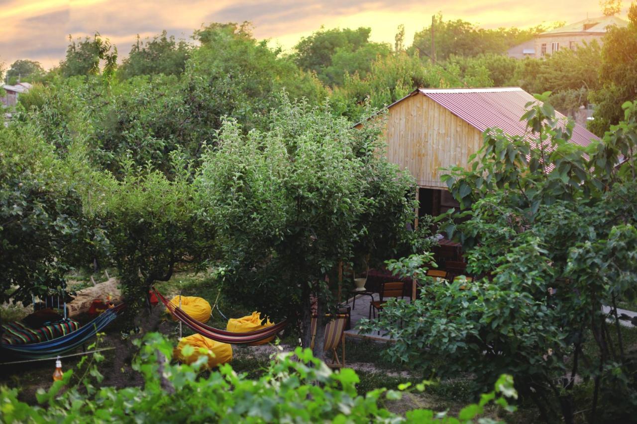Noosh Guesthouse Ashnak Bagian luar foto